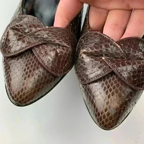Canessa womens heels size 8 AA brown snakeskin bow vintage 80s - Picture 10 of 15